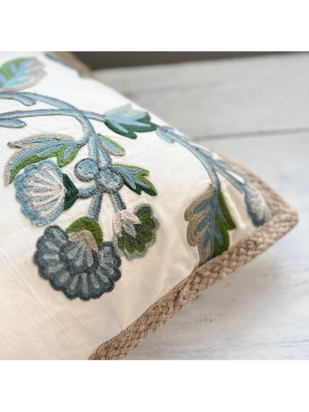 1 Pottery Barn Floral 20" CREWEL Embroidered THROW Pillow COVER Palampore Jute